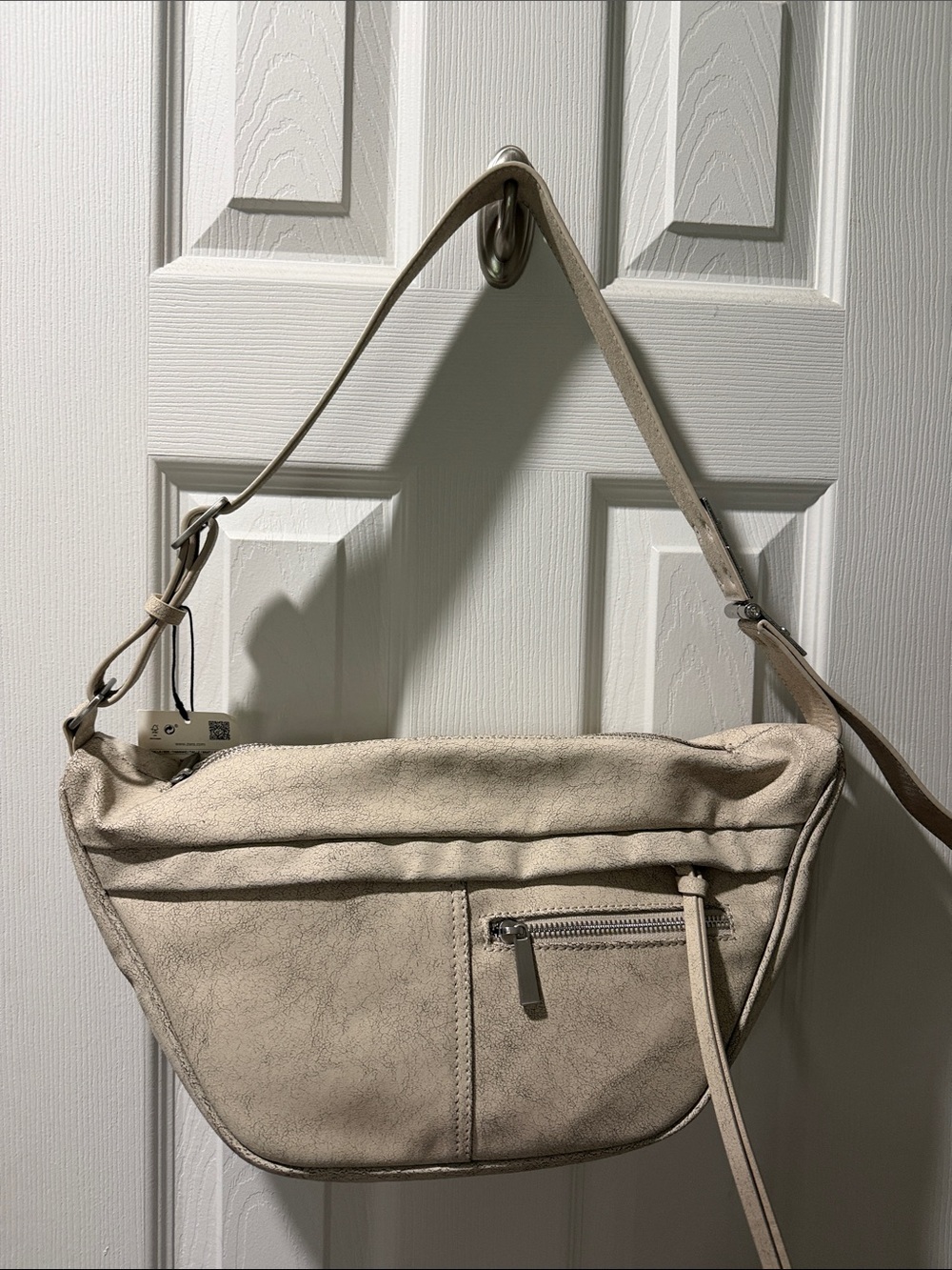 Zara Cream Shoulder Bag with Front Zip Pocket